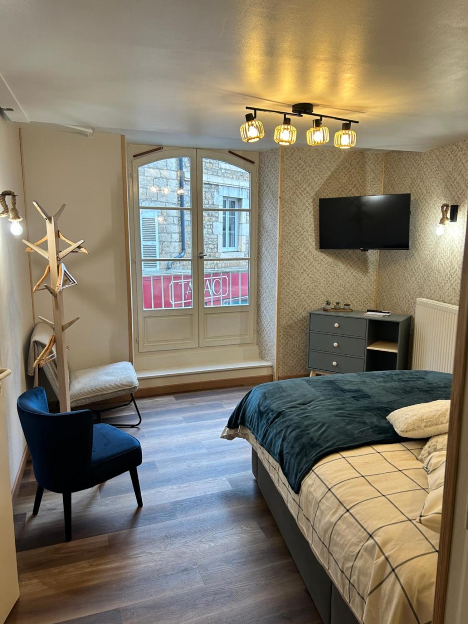 Gite Du Marcotton Arbois Room photo